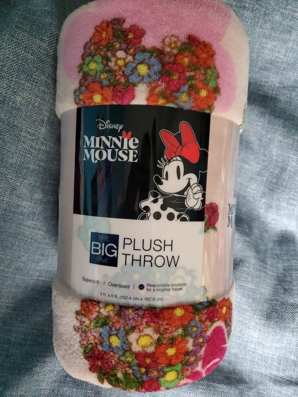 Pink Floral Minnie Mouse Throw Blanket